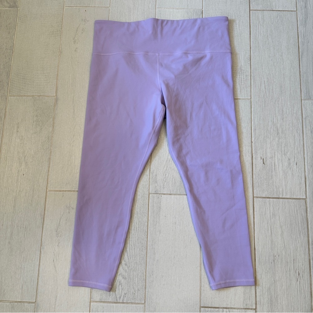 Athleta Lavender Ultra High Rise Elation 7/8 Tight